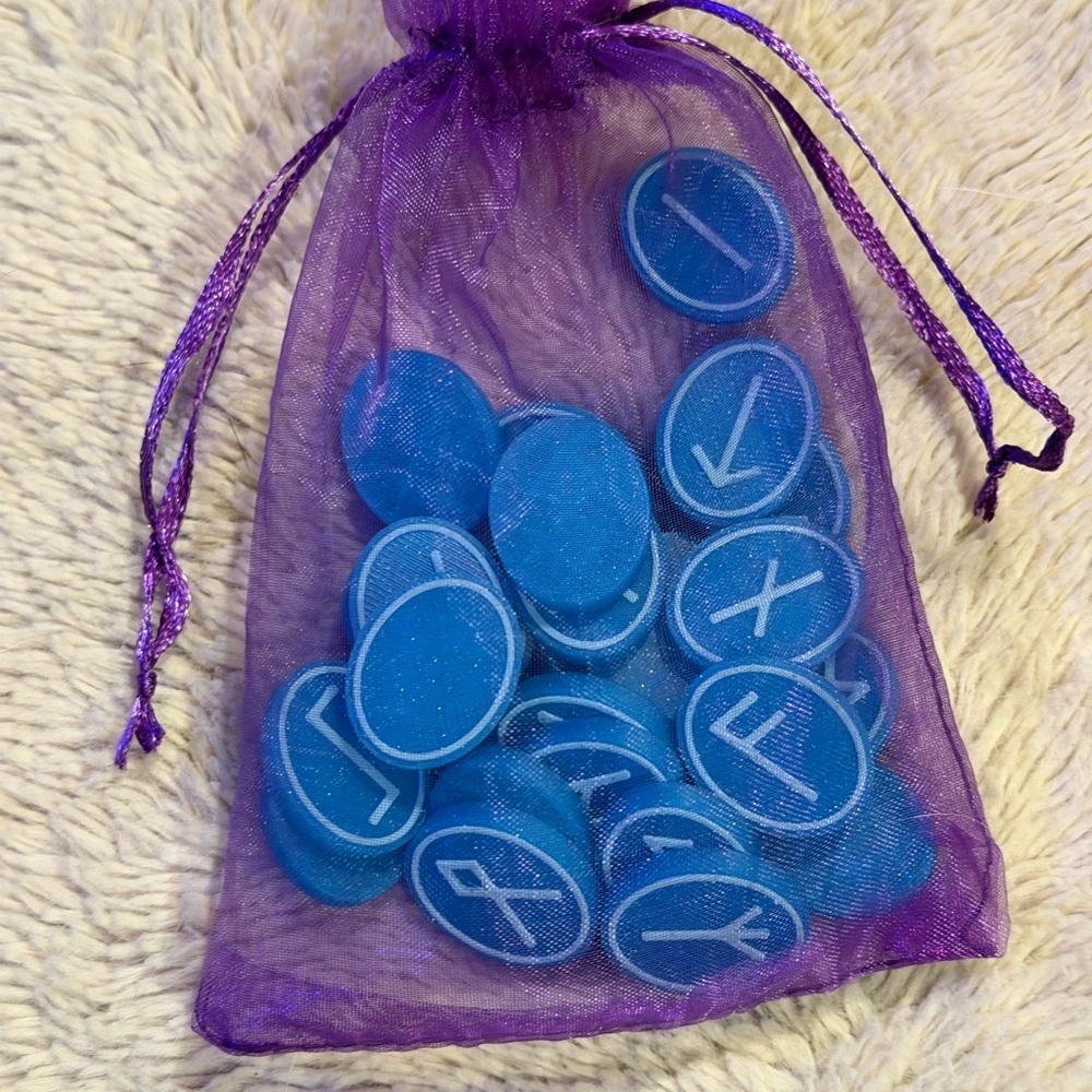 Sparkly Blue with baby blue Set of Elder Futhark Runes